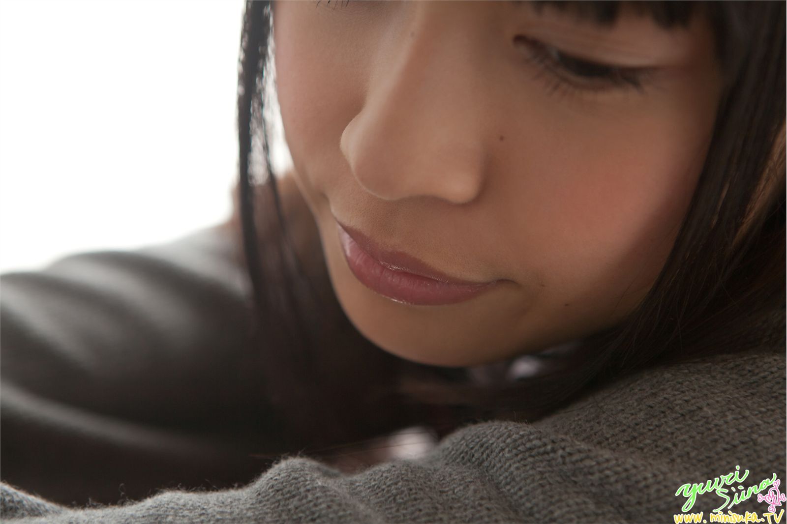 现役女子高生 Yuuri Shiina [Minisuka.tv] 2011.07